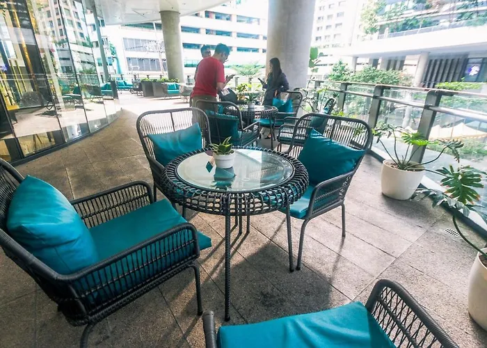 The Zen Escape 1br Makati Swim Gym Park Cook 300mb 5940 Apartment Manila