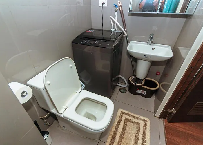 The Zen Escape 1br Makati Swim Gym Park Cook 300mb 5940 Apartment Manila